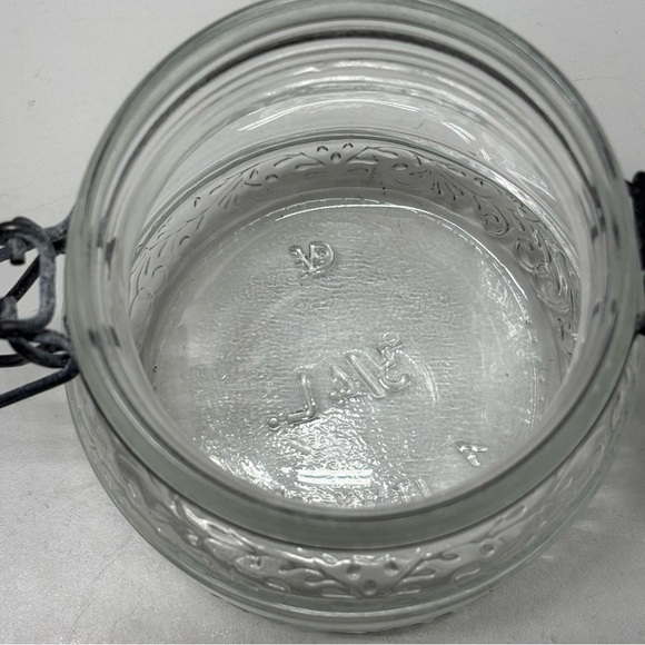 Vintage Cove Clear bale wire 3/4 L jar with floral design, made in Italy - Picture 6 of 11